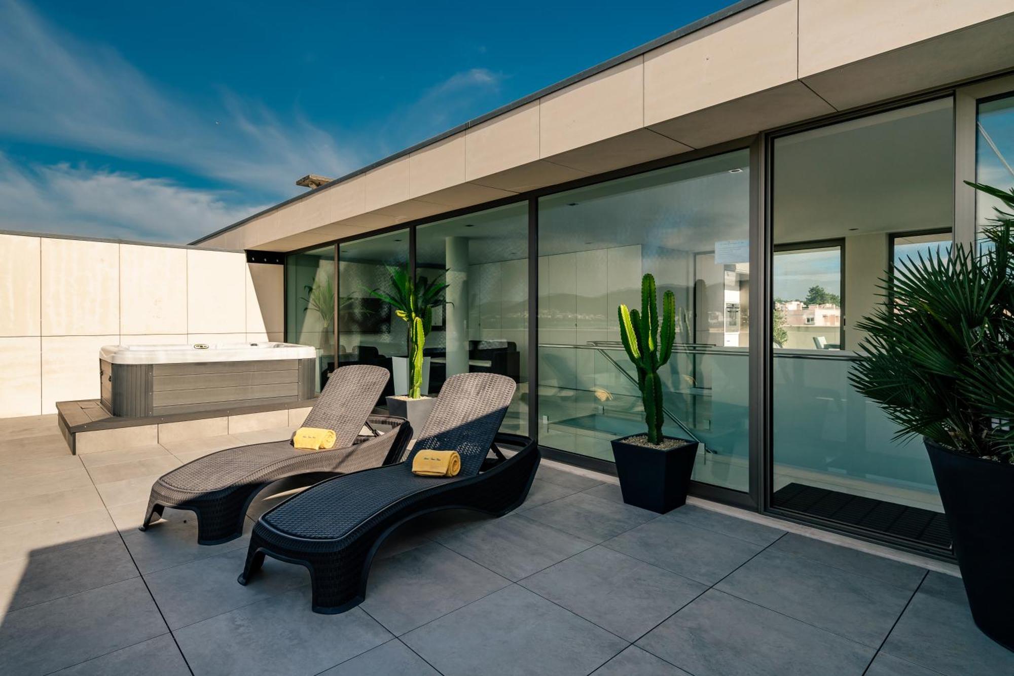 Apartment River Town View - Luxury With Jacuzzi On Terrace Viana do Castelo